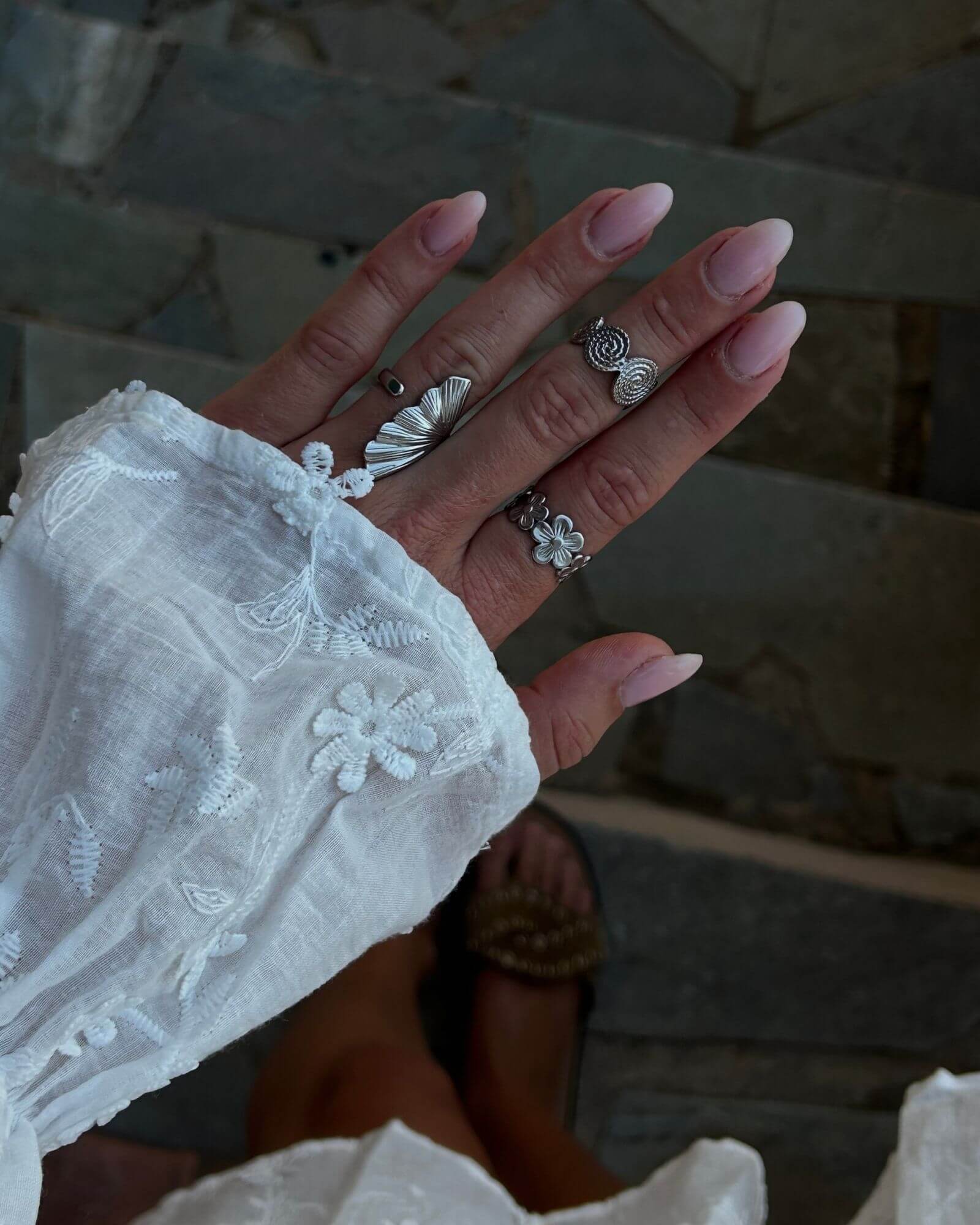 NAOMI RING