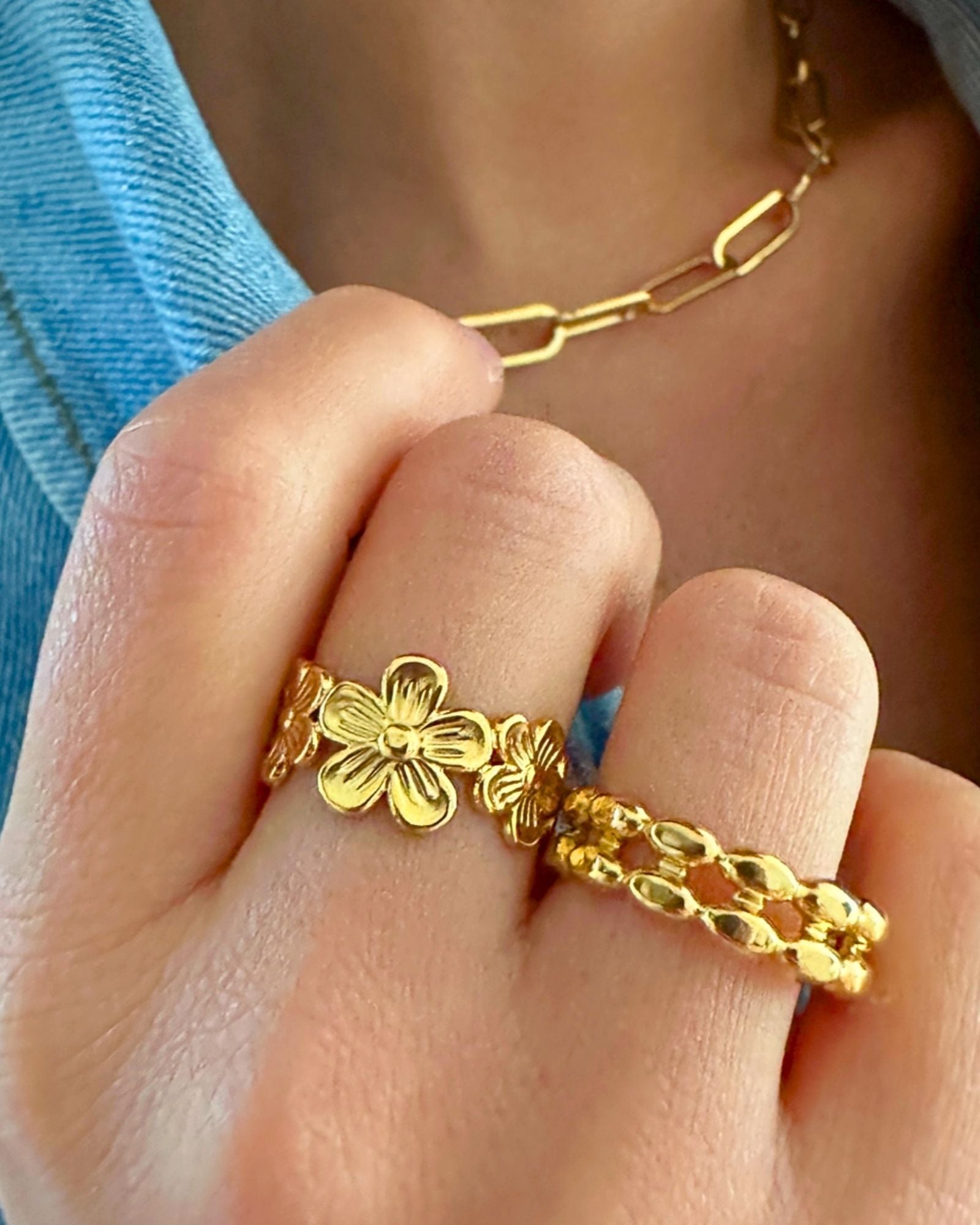 LARA RING